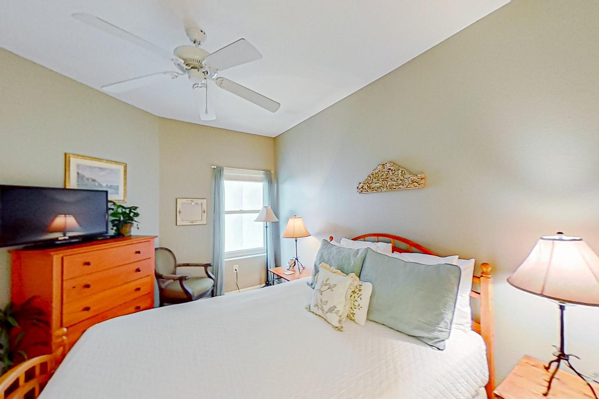 Dunes Of Seagrove Condominiums Сийгроув Бийч Стая снимка